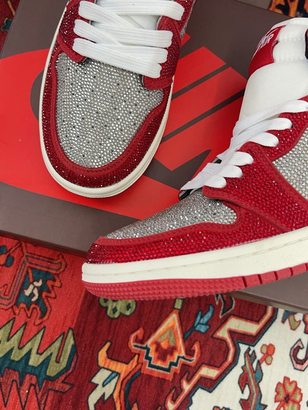 ナイキ靴細部ディテール